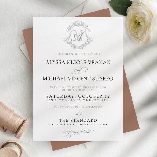 Elegante  Crest Monogram Mocha Wedding Kaart