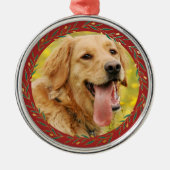 Elegante Crimson Gold Wreath Dog Foto Metalen Ornament (Voorkant)