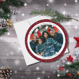 Elegante Crimson Red kerstgroeten met foto Feestdagenkaart