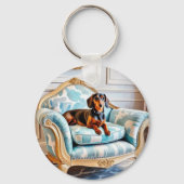 Elegante Dachshund op luxe armstoel met monogram Sleutelhanger (Voorkant)