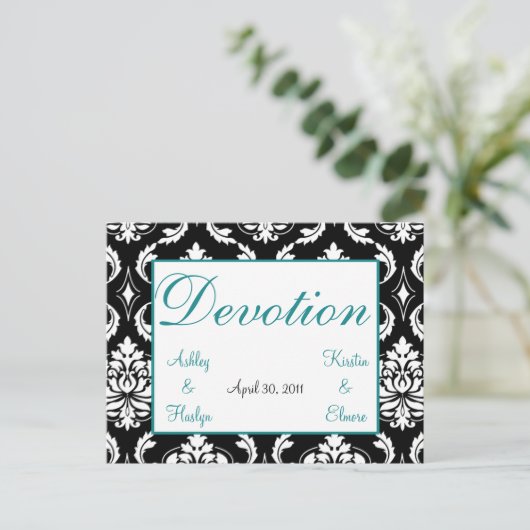 Elegante Damask Trouwtafel Namen Kaarten Devotie (Staand voorkant)