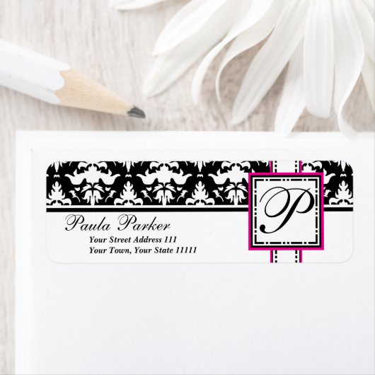 Elegante Damast Monogram P Chique Labels (Insitu)