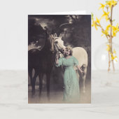 Elegante Dame in een Groene Kleding met Twee Kaart (Gele Bloem)