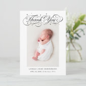 Elegante Dank U Calligrafie Witte Geboorte Aankondiging (Staand voorkant)