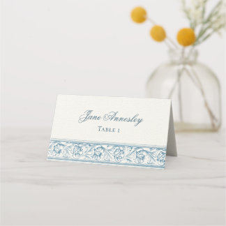 Elegante decoratieve barokcalligrafie gastnaam plaatskaartje