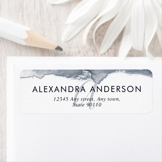 Elegante Deep Grey Navy Waterverf Monogram Minimal Etiket (Insitu)