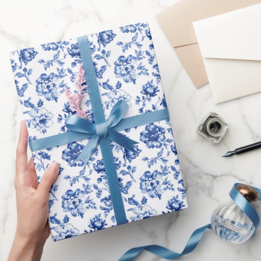 Elegante Delfts Blauwe Bloemen Cadeaupapier (Geschenken)