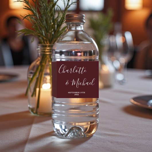 Elegante Diep Bordeaux Schrift Minimalistische Tro Waterfles Etiket