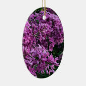 Elegante diep paarse magenta bloemen lilacs keramisch ornament (Rechts)
