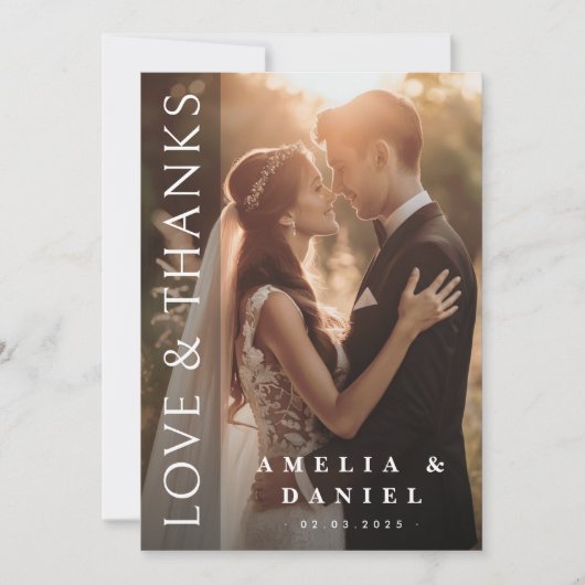 Elegante donkere verticale overlay trouwfoto bedankkaart (Voorkant)
