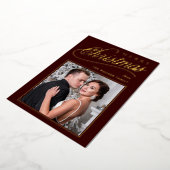 Elegante donkerrode gouden script vrolijke kerstfo folie feestdagenkaart (Gedraaid)