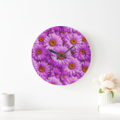 Elegante donkerroze magenta bloemenmadeliefjes grote klok (Huis)