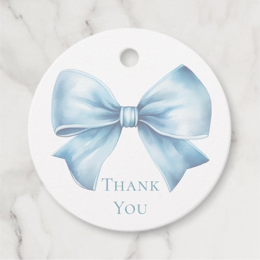 Elegante Dusty Blue Bow Boy Verjaardag Bedankt Bedankjes Labels (Voorkant)