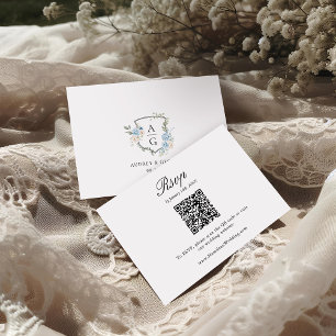 Elegante Dusty Blue Floral Monogram Crest QR Code RSVP Kaartje