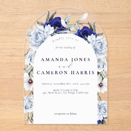 Elegante Dusty Blue Navy Floral Wedding Arch Acryl Uitnodigingen (Voorkant)