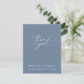 Elegante Dusty Blue Script Wedding Bedankt Card (Staand voorkant)