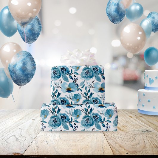 Elegante Dusty Blue White Floral Waterverf Cadeaupapier