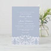 Elegante Dusty Blue White Lace Wedding Uitnodigen Kaart (Staand voorkant)