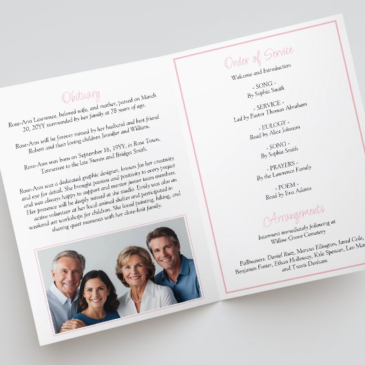 Elegante eenvoudige eucalyptus en rozen uitvaart g programma