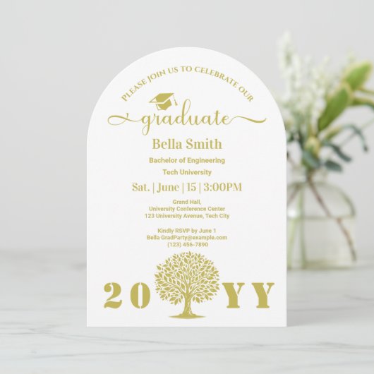 Elegante Eenvoudige Gouden Afstuderen Kaart (Staand voorkant)