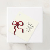 Elegante eenvoudige klassieke minimalistische rode bedankjes labels (In situ)