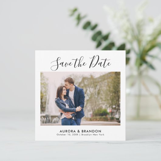 Elegante eenvoudige minimalistische moderne trouwf save the date (Staand voorkant)
