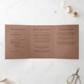 Elegante Eenvoudige Mocha Mousse met Monogram Huwe Drieluik Programma (Binnen)