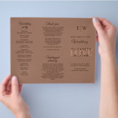 Elegante Eenvoudige Mocha Mousse met Monogram Huwe Flyer (Hand)