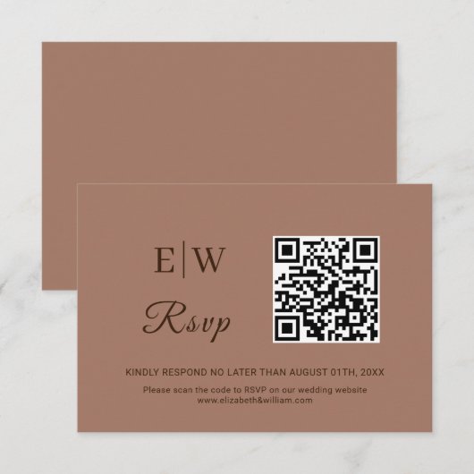 Elegante Eenvoudige Mocha Mousse met Monogram Huwe RSVP Kaartje (Voorkant / Achterkant)