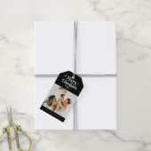 Elegante eenvoudige retro zwarte vrolijke kerstfot cadeaulabel (Met Touw)