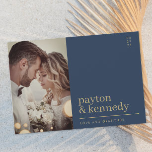 Elegante eenvoudige stijlvolle marine blauw en gou bedankkaart