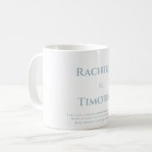 Elegante eenvoudige witte grijze script bruiloft koffiemok (Voorkant links)