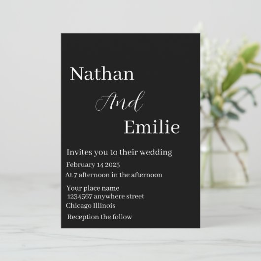 Elegante eenvoudige zwart-wit bruiloft uitnodiging (Staand voorkant)