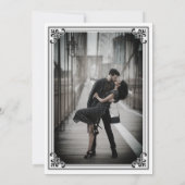 Elegante Eenvoudige Zwarte en Witte Bruiloft Kaart (Achterkant)