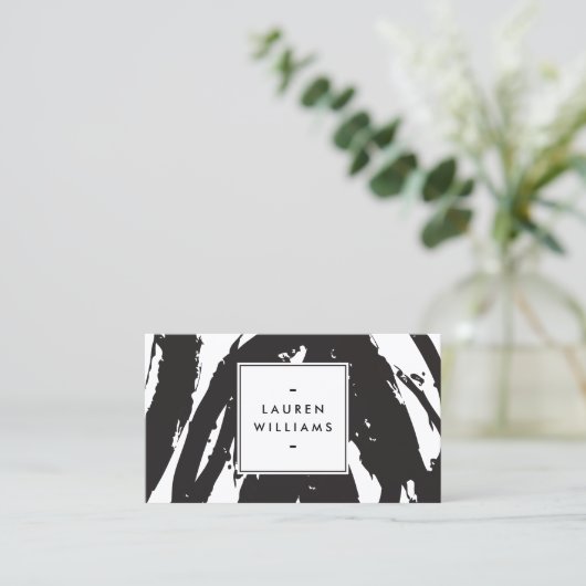 Elegante en Abstracte zwart-witte penseelstreken Visitekaartje (Staand voorkant)