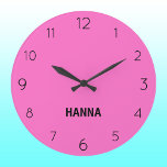 Elegante en Chique Neon Roze en Zwarte Naam<br><div class="desc">Elegante en chique Neon roze en zwarte naamklok</div>