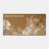 Elegante en dromerige bloemenaesthetic (aangepaste bureaumat (Voorkant)