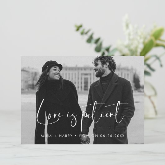 Elegante en moderne Liefde is geduldig huwelijksup Aankondiging (Staand voorkant)