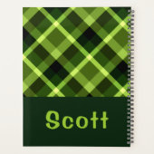 Elegante erwtengroene geplakt monogram planner (Achterkant)