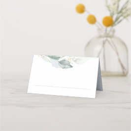 Elegante Eucalyptus groen stoffige blauwe bruiloft Plaatskaartje