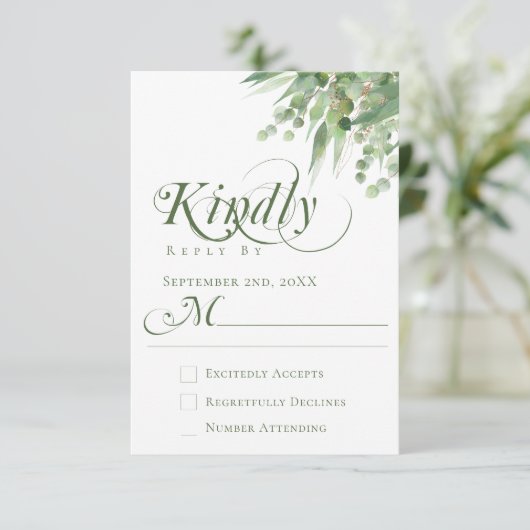 Elegante Eucalyptus Groene Kalligrafie Bruiloft RSVP Kaartje (Staand voorkant)