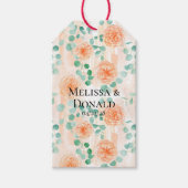 Elegante Eucalyptus Groene Perzik Bloemige Bruilof Cadeaulabel (Voorkant)