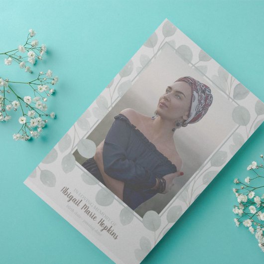 Elegante eucalyptus in liefdevolle herinnering beg bedankkaart