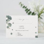 Elegante Eucalyptus RSVP-kaart met maaltijdopties RSVP Kaartje (Staand voorkant)