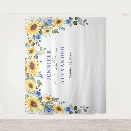 Elegante Eucalyptus Trouwfotobooth Achtergrond Wandkleed (Voorkant)