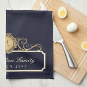 Elegante Familie Reünie Goud Monogram Marine Theedoek (Quarter Fold)