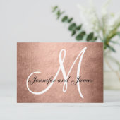 Elegante Faux Roos Gold Wedding RSVP Kaart Monogra (Staand voorkant)