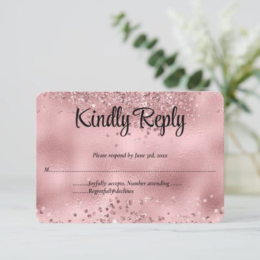 Elegante Faux Roze Glitter & Folie Wedding RSVP ka (Staand voorkant)