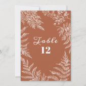 Elegante Fern Leaf Terracotta Bruiloft Tafel Numme Kaart (Achterkant)