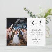 Elegante Flare Monogram Trouwfoto Bedankkaart (Staand voorkant)